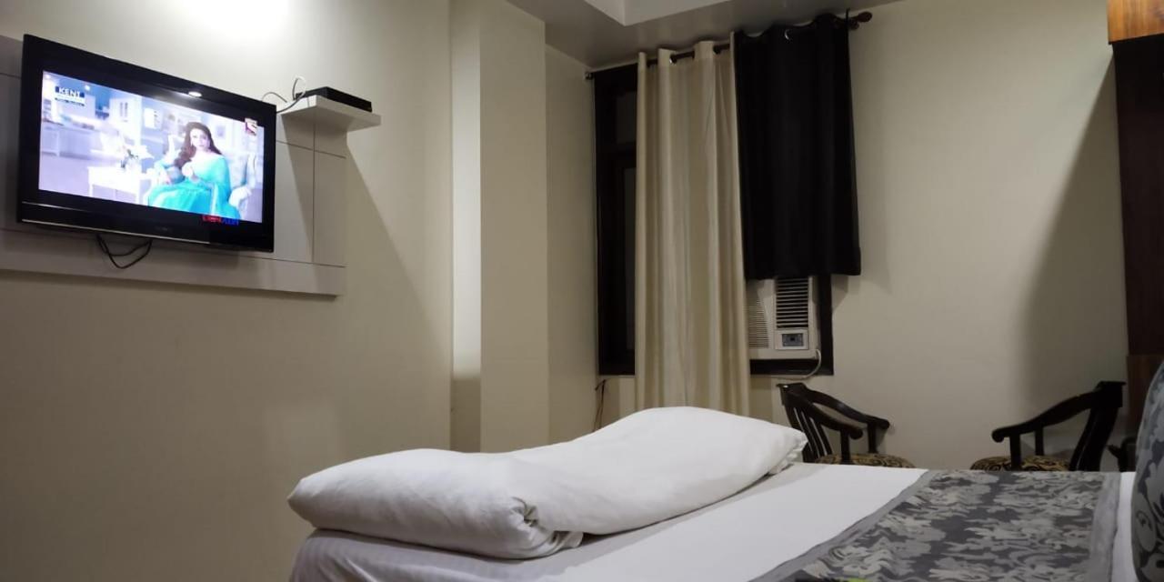 Adb Rooms Udhav Palace Yeni Delhi Dış mekan fotoğraf