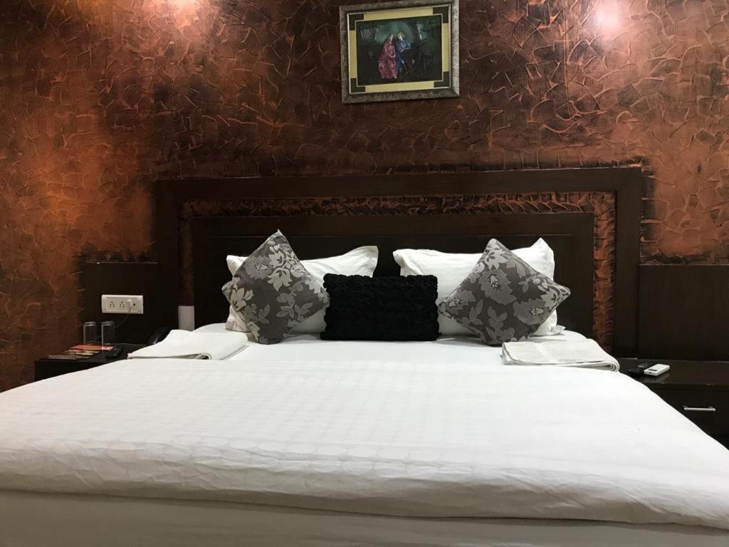 Adb Rooms Udhav Palace Yeni Delhi Dış mekan fotoğraf